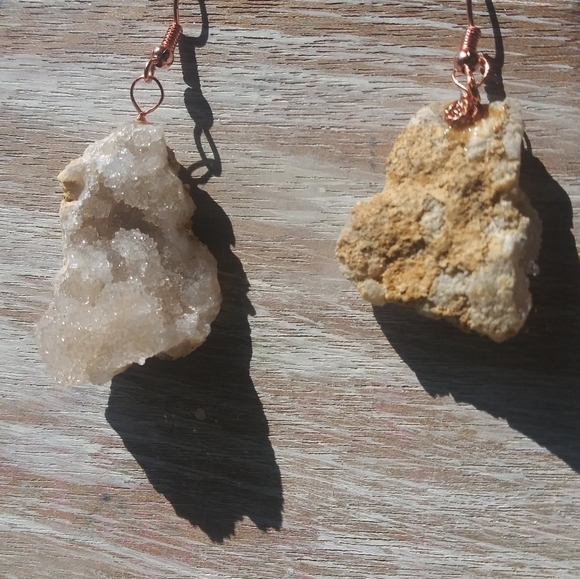 Handmade geode earrings ✨ - Picture 2 of 4